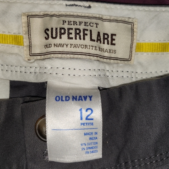 Old Navy Perfect Super Flare Pamts - Picture 3 of 4